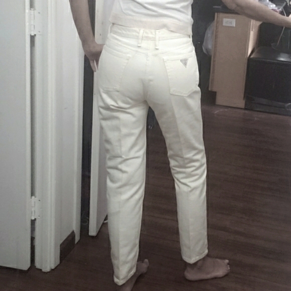 Vtg 90s Guess ? Jeans 050 Original Fit narrow leg High Rise Off White Jeans 30 - Picture 1 of 13